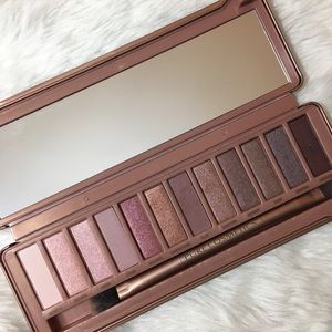 Buff Collection Eyeshadow Pallet by Pure Cosmetics